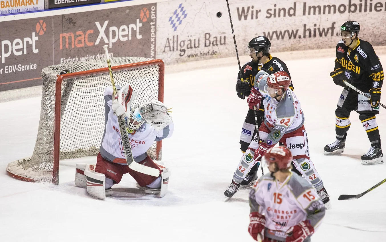 EVF stürzt den Tabellenführer und bleibt im Rennen